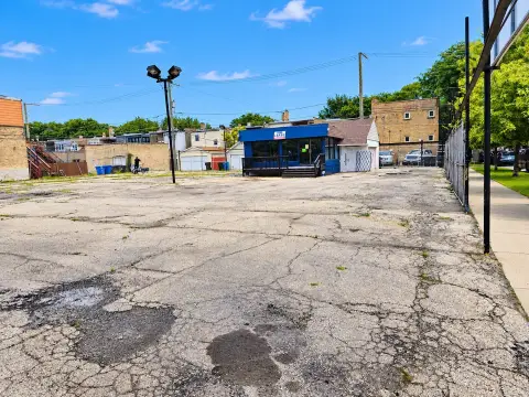 Commercial Land on Retail Corridor