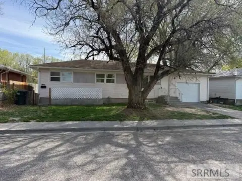 Duplex-Style Home with Private Entry