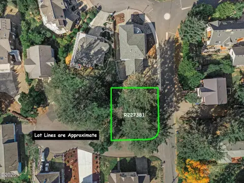Corner Lot in Compass Point