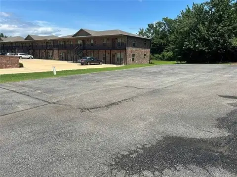 Office Unit with Meeting Space