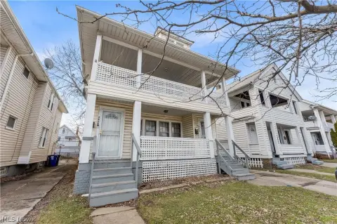 Updated Cleveland Duplex Investment Opportunity