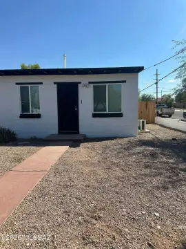 Tucson Quadplex Near University