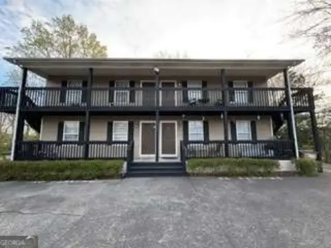 Four-Unit Multifamily Building