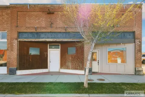 American Falls Commercial Opportunity
