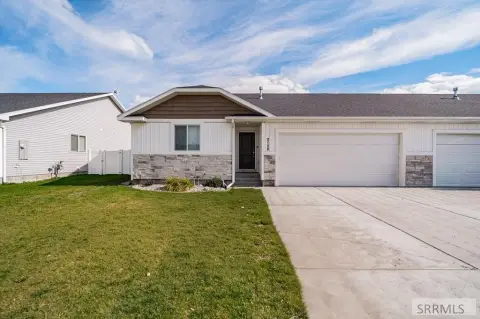 Spacious Townhome in Idaho Falls