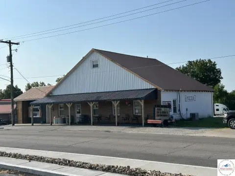 Historic Restaurant With Commercial Kitchen