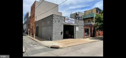 Double-Wide Garage Development Opportunity