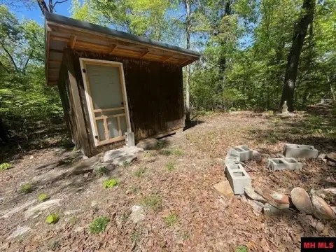 Yellville Acreage with Hardwoods