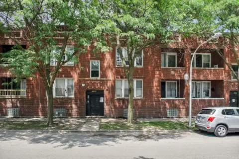 Six-Unit Brick Apartment Building