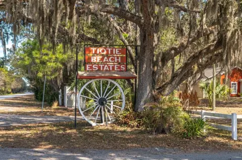 Land Near Lake Rosalie