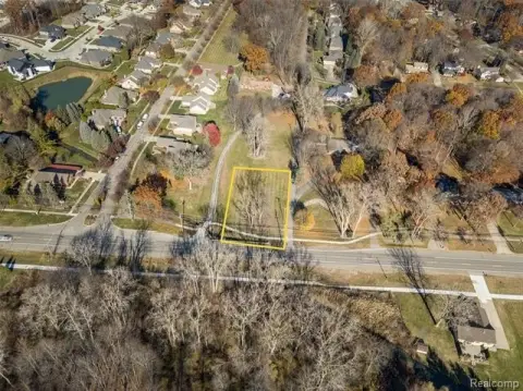 Residential Land in Shelby Township