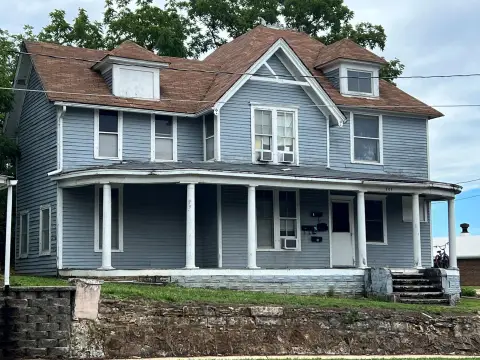 Historic Multifamily Property, West Plains