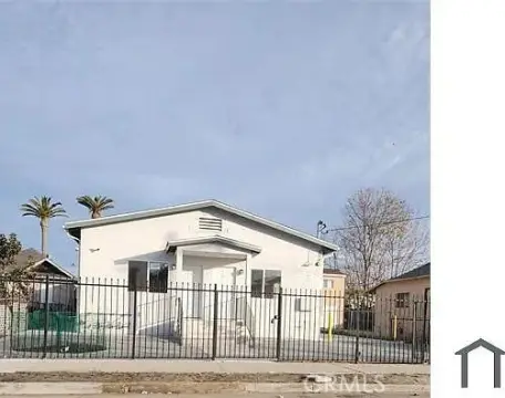 Four-Unit Quadplex