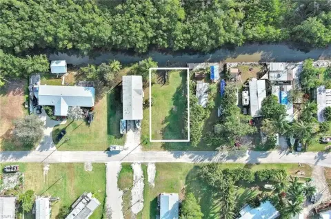 Waterfront Lot in Everglades City