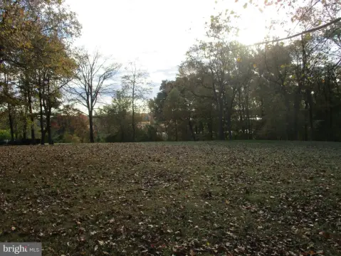 Waterfront Land on Elk River