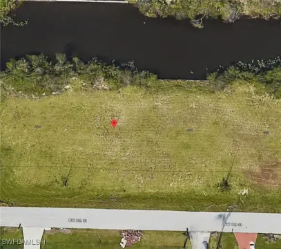 Waterfront Lot in Cape Coral
