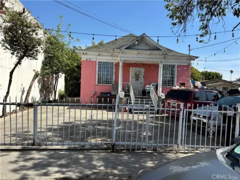 Los Angeles Duplex For Sale