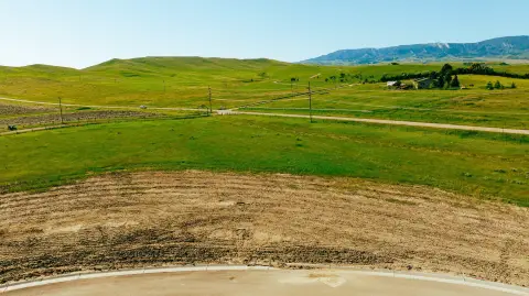 Land with Mountain Views