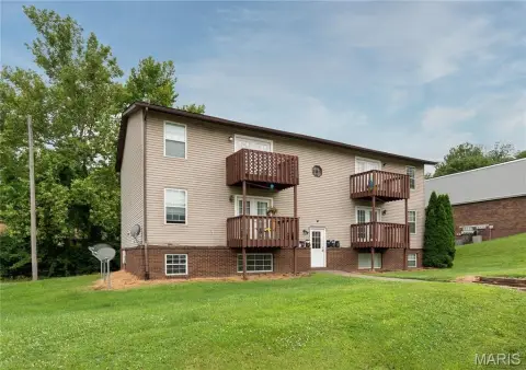 Renovated Six-Unit Apartment Building