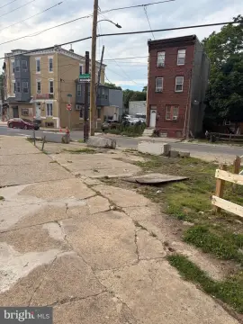 Triple Lot on Ridge Avenue