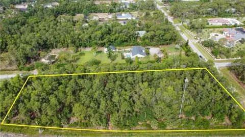Prime Homesite in Naples, FL