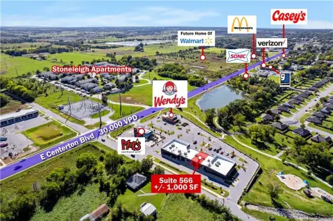 Retail Space in Lake View Plaza