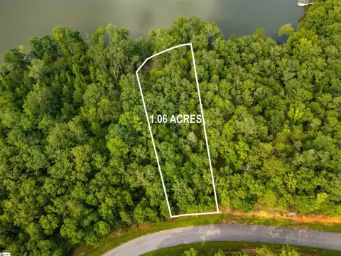 Dockable Lakefront Lot in Hodges
