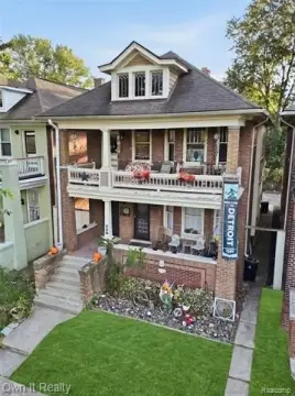 Duplex with Canal Access