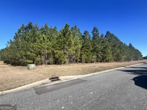 Kingsland Homesite in Gated Community