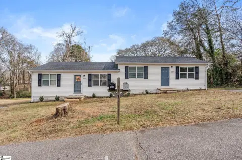 Well-Maintained Duplex in Spartanburg, SC