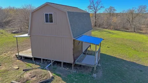 Secluded 10-Acre Ranch Retreat