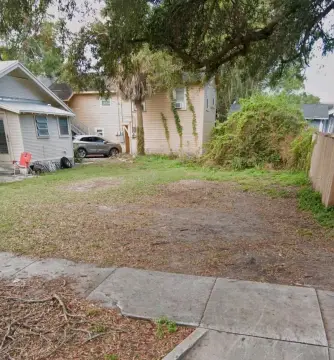 Residential Lot in Growing Neighborhood