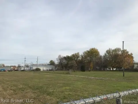Rail-Adjacent Industrial Land