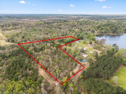 9.8 Acres in Pittsburg, TX