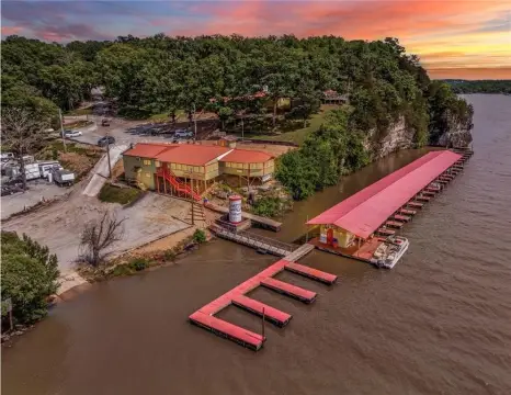 Lake of the Ozarks Resort