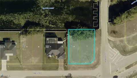 Oversized Corner Lot in Cape Coral