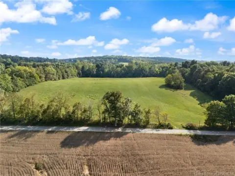 Corydon Land Auction: 8.9 Acres