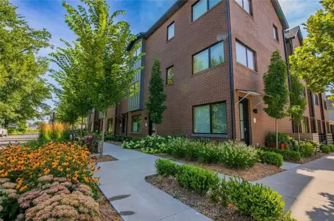 Downtown Bentonville Row Homes Package