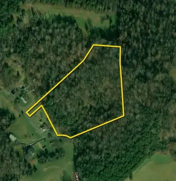 Unrestricted Acreage Near Boone Lake