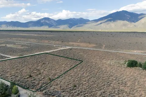 Residential Homesite with Mountain Views