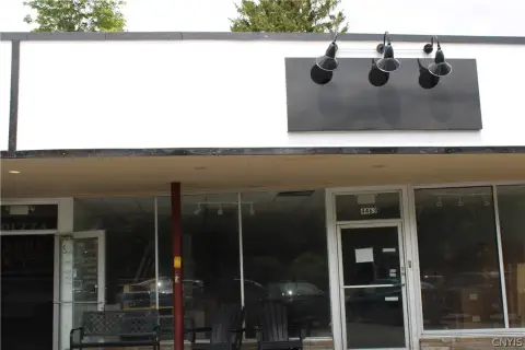 Storefront Retail Space with Central Air