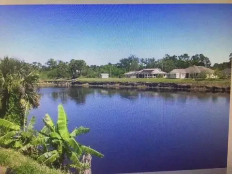 Port Saint Lucie Canal Lot