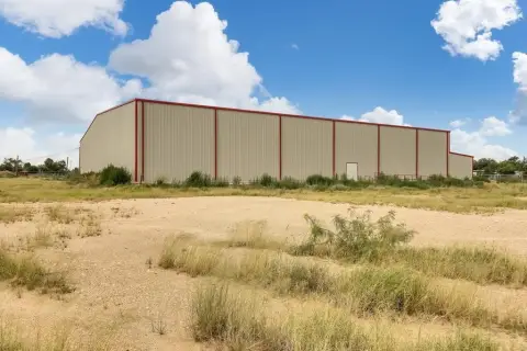 Warehouse on 18-Acre Parcel