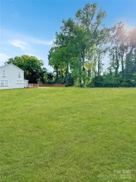 Land in Prime Charlotte Corridor