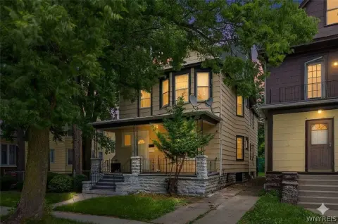 Renovated Duplex with Separate Utilities