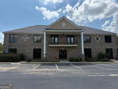 Hampton Retail Space For Rent