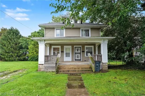 Duplex With Separate Utilities