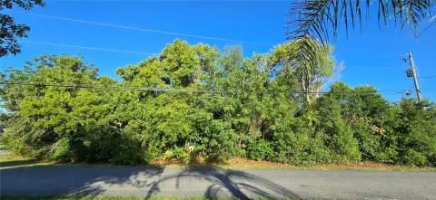 Corner Lot in Spring Hill