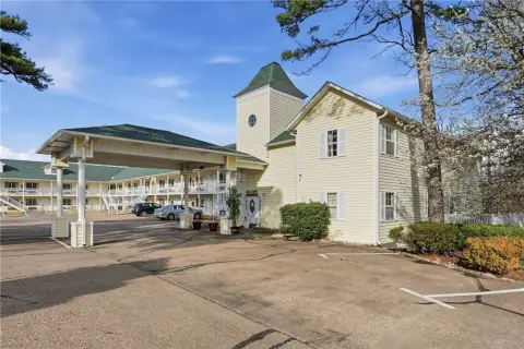 60-Room Hotel with Swimming Pool