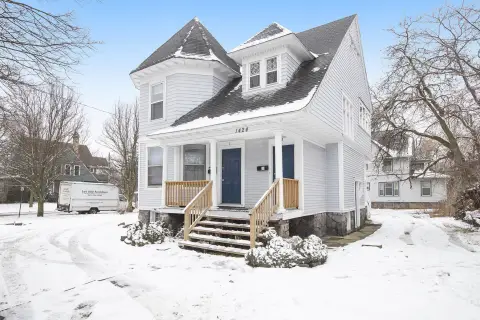 Kalamazoo Duplex with Rental Income